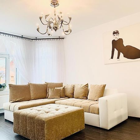 Apartamenty Vip Ustka Buitenkant foto